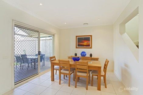 Property photo of 31 Cadman Avenue West Hoxton NSW 2171