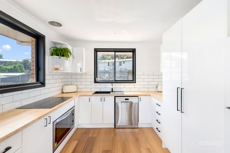 Property photo of 8 Banksia Road Risdon Vale TAS 7016