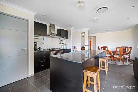 Property photo of 8 Collett Circuit Appin NSW 2560