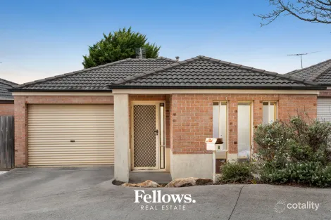 Property photo of 8/108 Ahern Road Pakenham VIC 3810