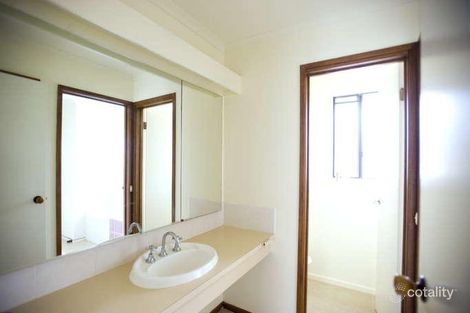 Property photo of 15 Ernest Close Melton West VIC 3337