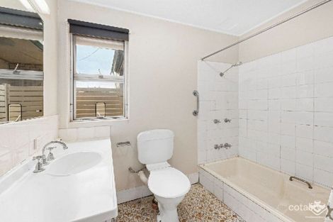 Property photo of 149 Clarence Road Indooroopilly QLD 4068