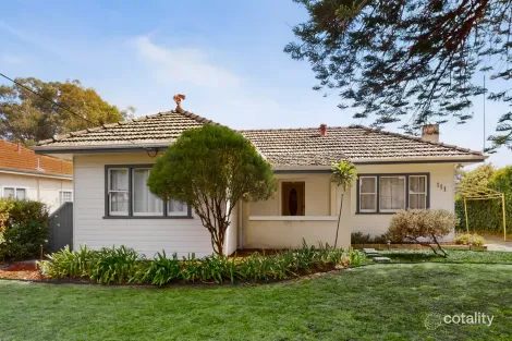 111 River View Ave, South Guildford, WA 6055