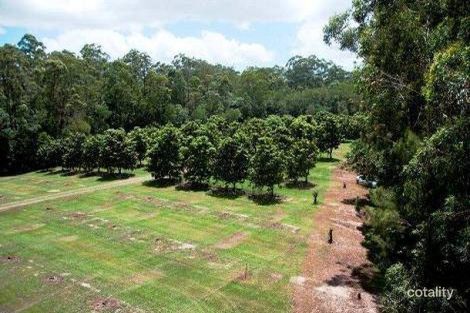 215 Lindeman Rd, Beerwah, QLD 4519