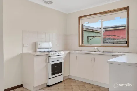 Property photo of 3/21 Ross Street Colac VIC 3250