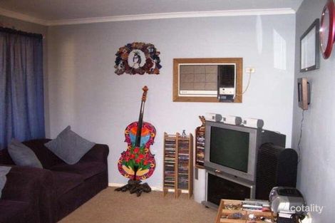 Property photo of 13 Kaesler Street Loxton SA 5333