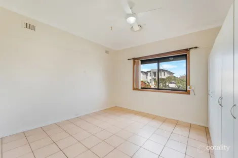 Property photo of 32 Hubert Street Fairfield NSW 2165