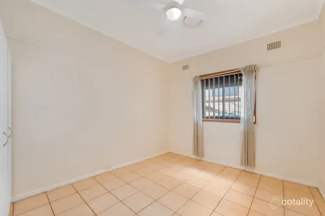 Property photo of 32 Hubert Street Fairfield NSW 2165