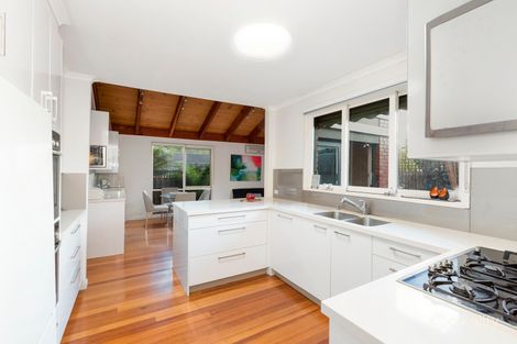 Property photo of 20 Elmhurst Road Caulfield North VIC 3161