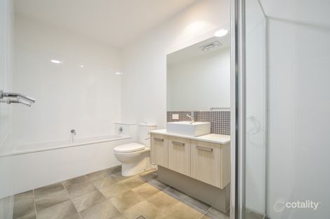 Property photo of 8 Florey Place Kirkwood QLD 4680