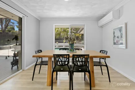 Property photo of 14 Watford Crescent Molendinar QLD 4214