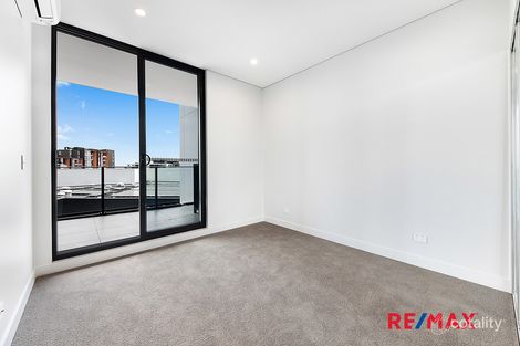 Property photo of 702/8 General Boulevard Edmondson Park NSW 2174