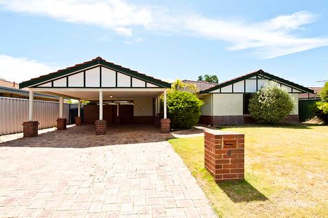 4 Caranja Ct, Warnbro, WA 6169
