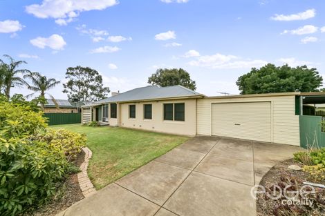 21 Deptford St, Elizabeth Grove, SA 5112