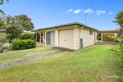 Property photo of 5 Koonwarra Street Labrador QLD 4215