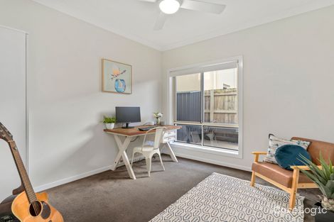 Property photo of 35 Hillcroft Place Belmont QLD 4153