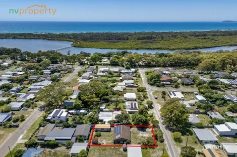 14 Ninth Ave, Stuarts Point, NSW 2441