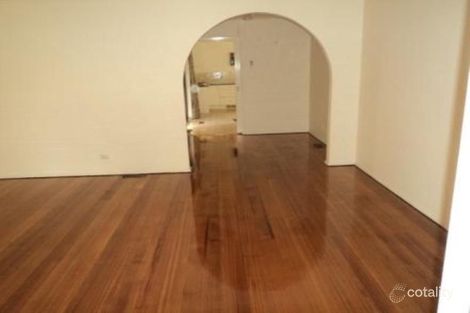 5 Kitchener Rd, Croydon, VIC 3136