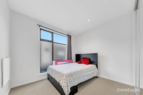 Property photo of 17/11 Troward Harvey Way Craigieburn VIC 3064