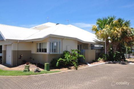 Property photo of 14/16 Crescent Avenue Mermaid Beach QLD 4218