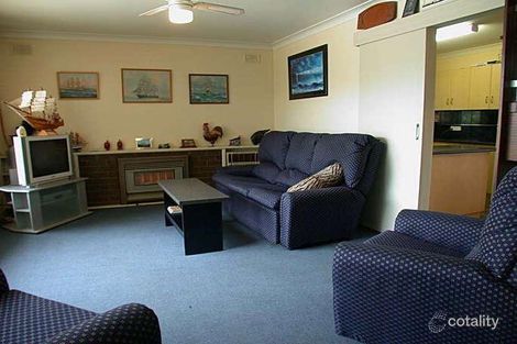 Property photo of 27 Petersen Crescent Port Noarlunga SA 5167