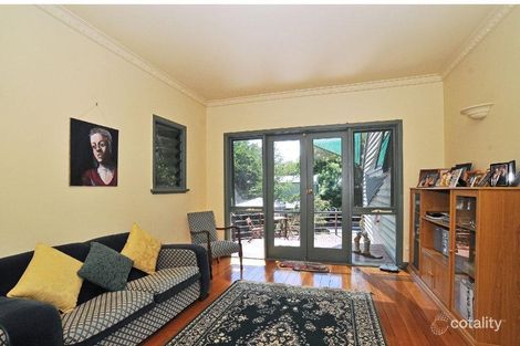 Property photo of 10 Oakley Street Mount Dandenong VIC 3767