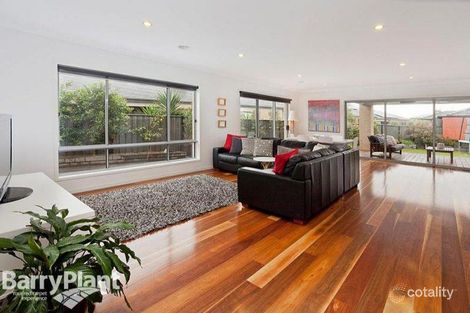 Property photo of 29 Breasley Parkway Point Cook VIC 3030