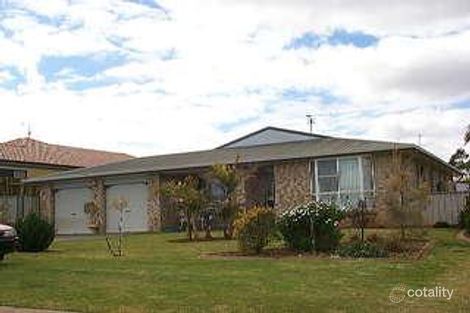 Property photo of 28 Cherokee Drive Wilsonton QLD 4350