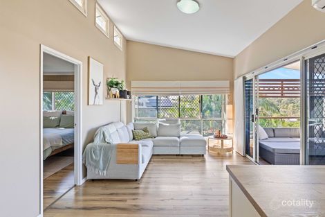 Property photo of 9 Viewland Drive Mooloolah Valley QLD 4553