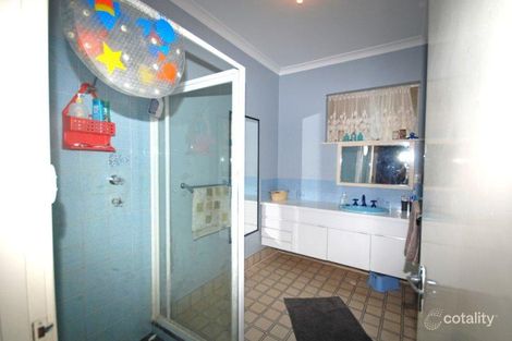 Property photo of 15 Sydney Hall Way Narrogin WA 6312