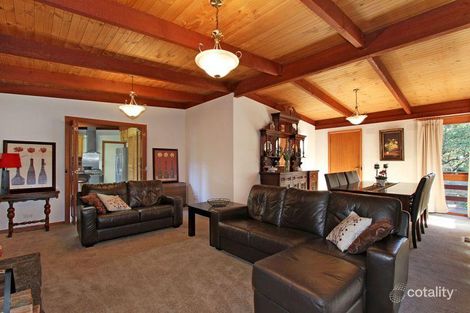 Property photo of 27 Bickleigh Vale Road Mooroolbark VIC 3138