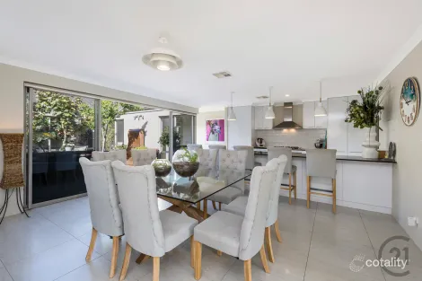 Property photo of 13 Dalwallinu Terrace Dawesville WA 6211