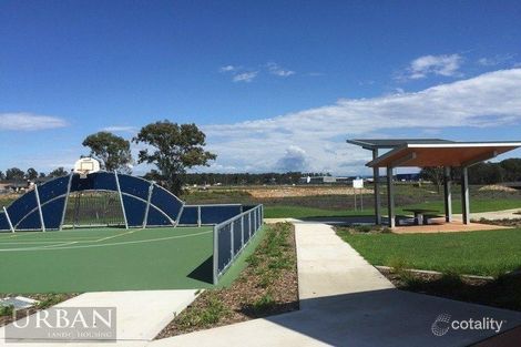 Property photo of 5 Sugarloaf Crescent Colebee NSW 2761
