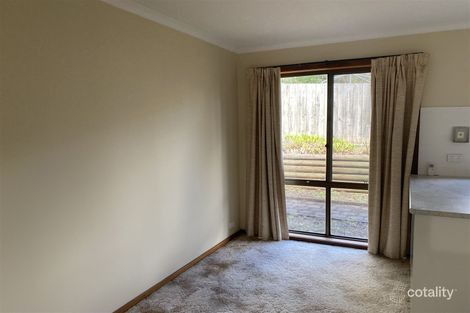 Property photo of 2/22 Hearn Street Drouin VIC 3818