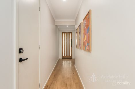 Property photo of 34 Tarra Circuit Mount Barker SA 5251