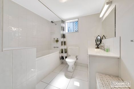 Property photo of 365 Paterson Avenue Koongal QLD 4701