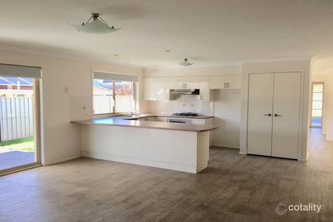 Property photo of 8 Ragamuffin Circuit Shell Cove NSW 2529
