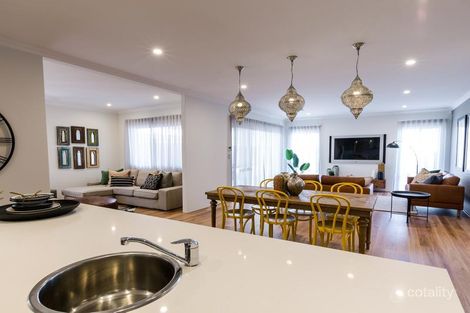 Property photo of 13 Koonac Crest Baskerville WA 6056