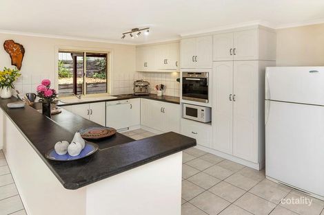 Property photo of 11 Correa Court Mount Barker SA 5251