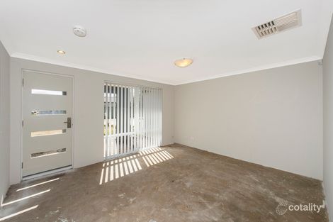 Property photo of 17 Kinsale Bend Port Kennedy WA 6172