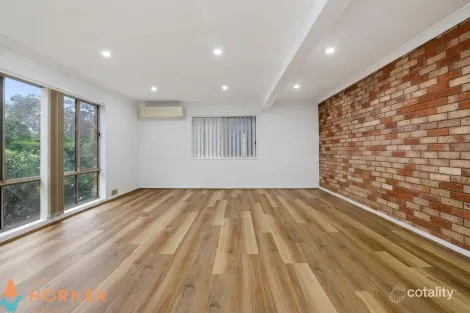 Property photo of 9 Casey Drive Watanobbi NSW 2259