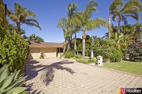 Property photo of 3 Nutans Court Halls Head WA 6210