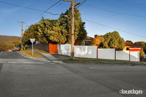 Property photo of 13 Mountain Gate Drive Ferntree Gully VIC 3156