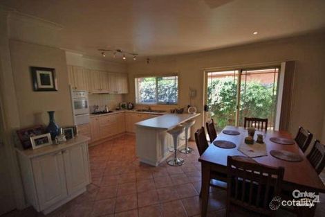 Property photo of 37 Hutchinson Street Bentleigh VIC 3204