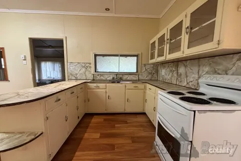 Property photo of 6 Auer Street Kepnock QLD 4670