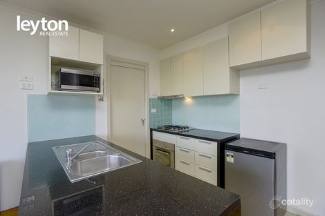 Property photo of 10/8 St James Avenue Springvale VIC 3171