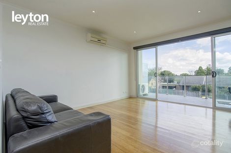 Property photo of 10/8 St James Avenue Springvale VIC 3171