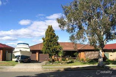 13 Canterbury Rd, St Johns Park, NSW 2176