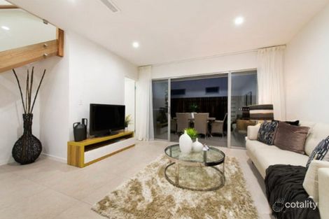 Property photo of 2/122 Waverley Street Annerley QLD 4103