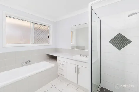 Property photo of 10 Grevillea Crescent Calamvale QLD 4116